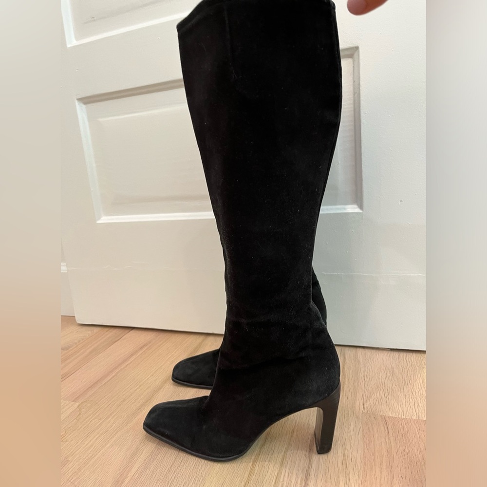 Sexy tall black women's boots - good for wide calves!